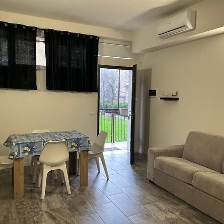 Roberta House Appartement Rozzano Buitenkant foto
