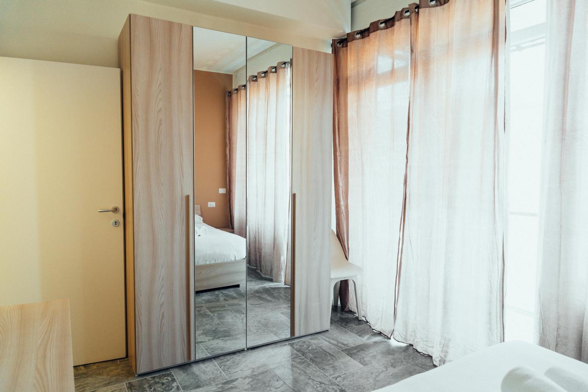 Roberta House Appartement Rozzano Buitenkant foto
